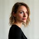 Porträtt av Lina Persson, Egenföretagare, Kreativ Blomsterkonst.